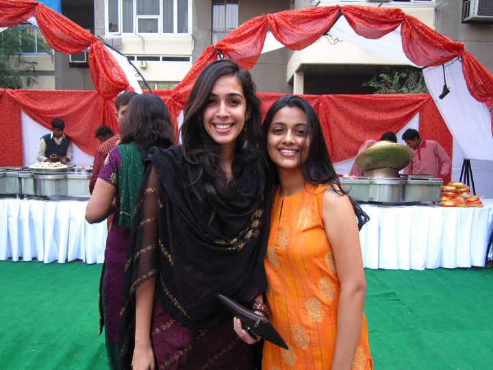 ashna mehendi.jpg
