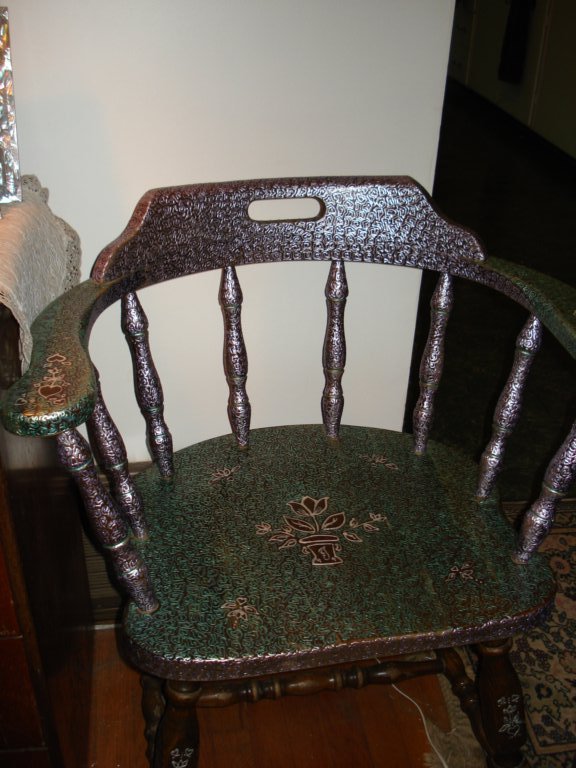 y-MzqIi3BoyfxWMSO5hXgDAWq8RYN0e00300 chair I painted.jpg