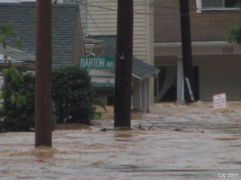 Sept '11 BartonAve.jpg