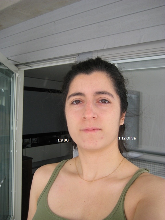 There's no foundation on my nose, and on a vertical line above and below it (more or less).