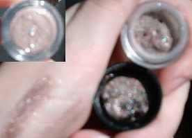 Medium brown shimmer with some pink and copper. GORGEOUS